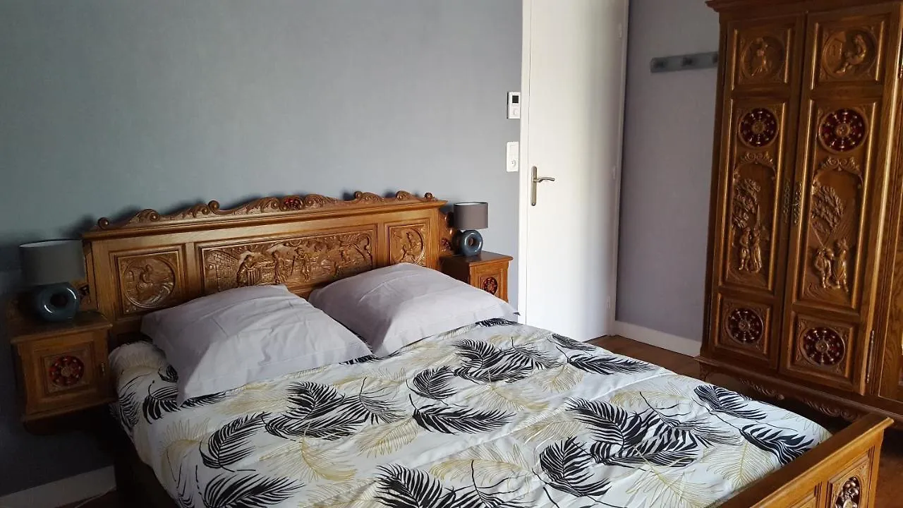 Gite Ty Prawine, Au Calme Dans Une Longere Accueillante Quistinic France